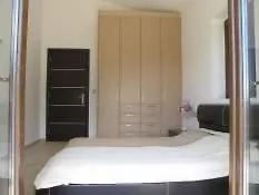 Diamond Giannopoulos Elea