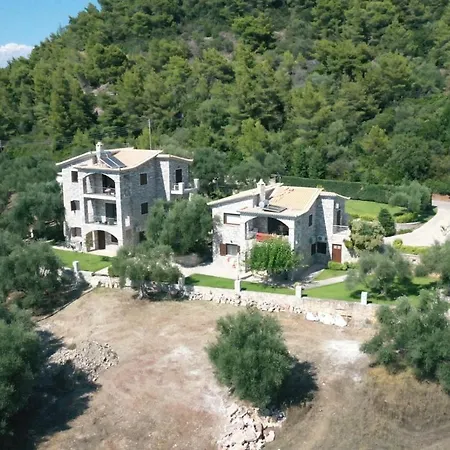 Diamond Giannopoulos Elea Kyparissia