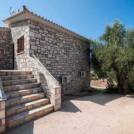 Diamond Giannopoulos Elea Apartmán