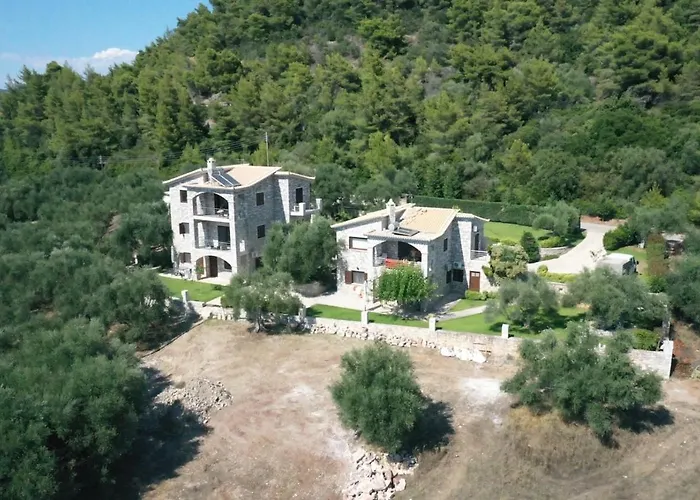 Diamond Giannopoulos Elea Kyparissia