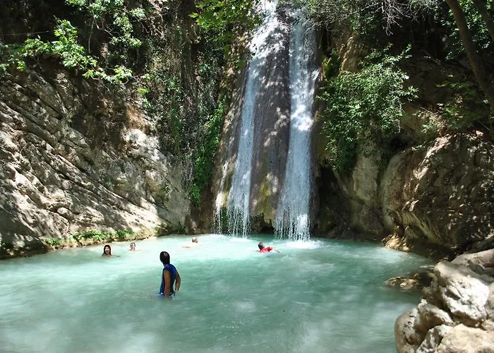 Diamond Giannopoulos Elea Apartmán *