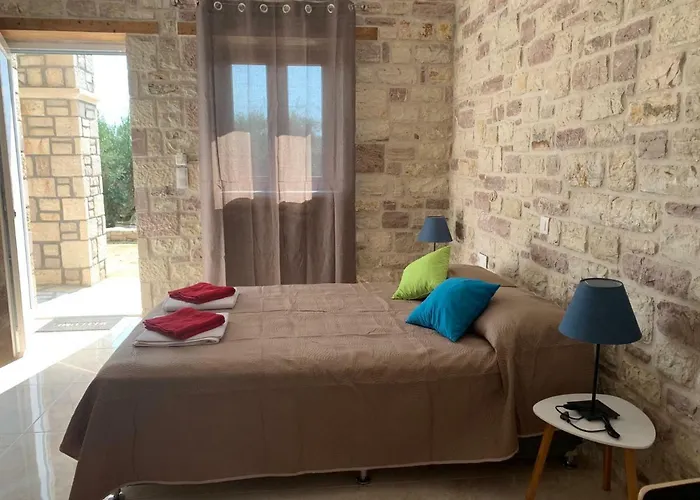 Diamond Giannopoulos Elea Kyparissia